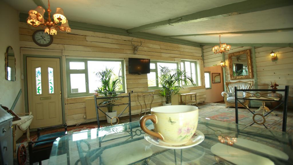 The Edge Accommodation Χάντερσφιλντ Δωμάτιο φωτογραφία